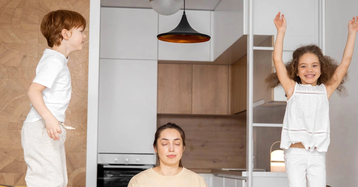 Семейная пара обсуждает баланс между досугом и семейными ценностями