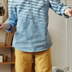 Семейная пара обсуждает ответственный подход к онлайн-играм